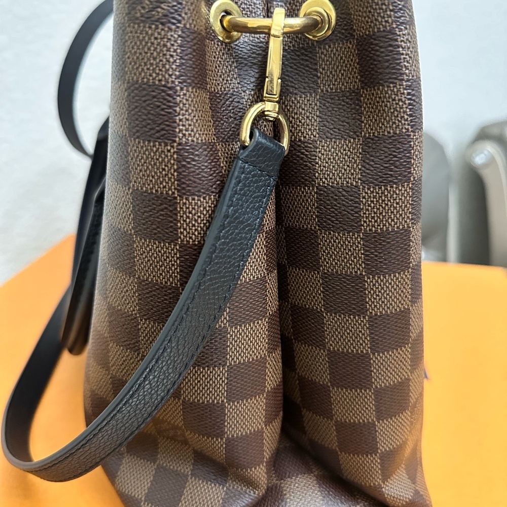 Louis Vuitton Damier - Picture 5 of 12